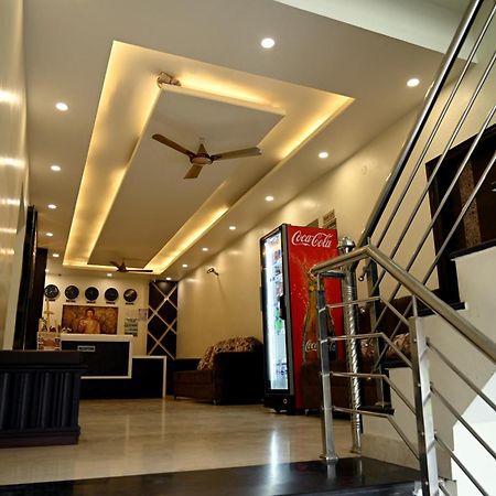 Hotel Pulse Inn Near Railway Station Jaipur Eksteriør billede