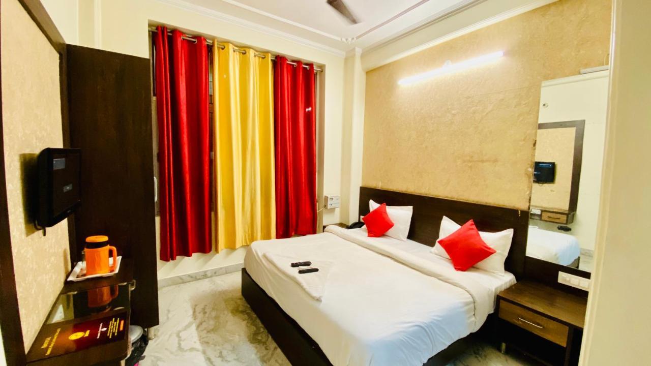Hotel Pulse Inn Near Railway Station Jaipur Eksteriør billede