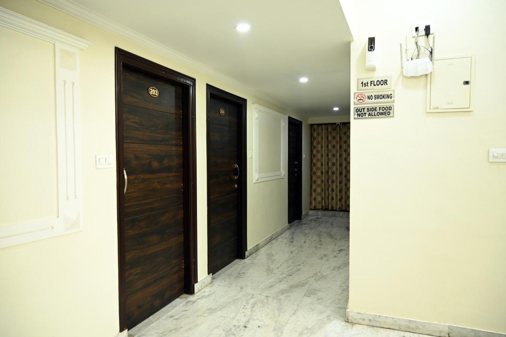 Hotel Pulse Inn Near Railway Station Jaipur Eksteriør billede